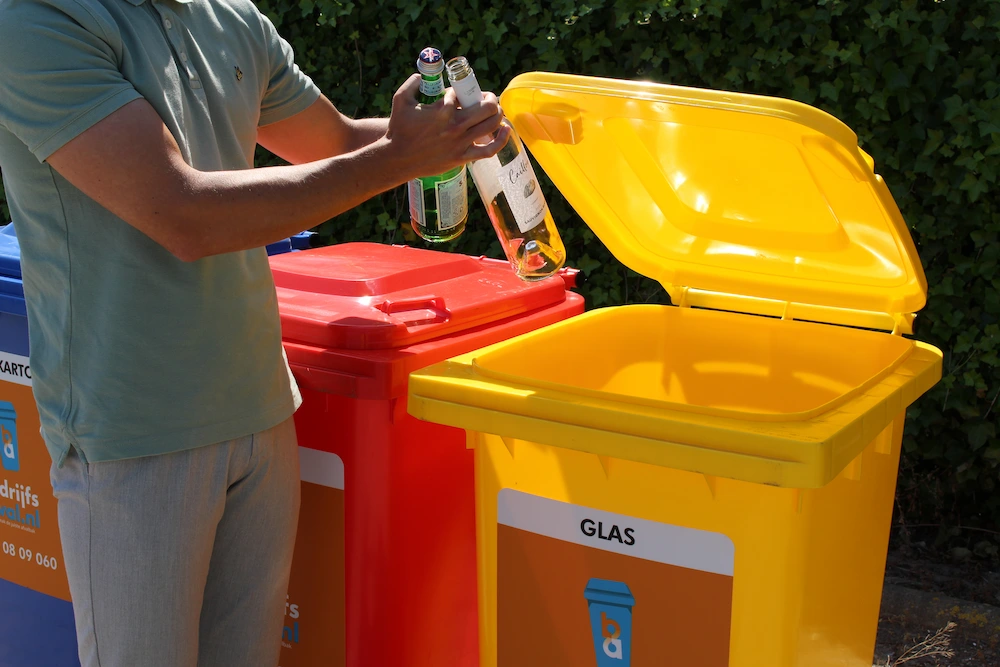 Glascontainer voor je glas afval voor je bedrijfsafval Glascontainer voor je glas afval voor je bedrijfsafval